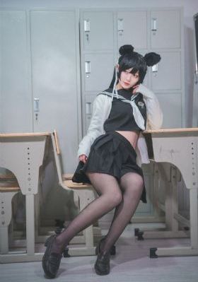 覃海洋的未婚妻谭海燕