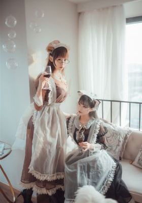 女大学生撞脸孙颖莎被求合影